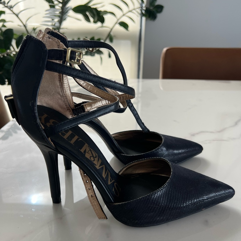 Sam & Libby Black Reptile Faux Leather Strappy Heels, Size 9